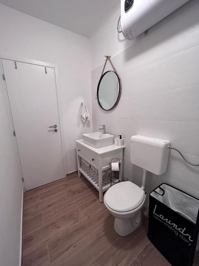 Holiday Home Omišalj Kültér fotó