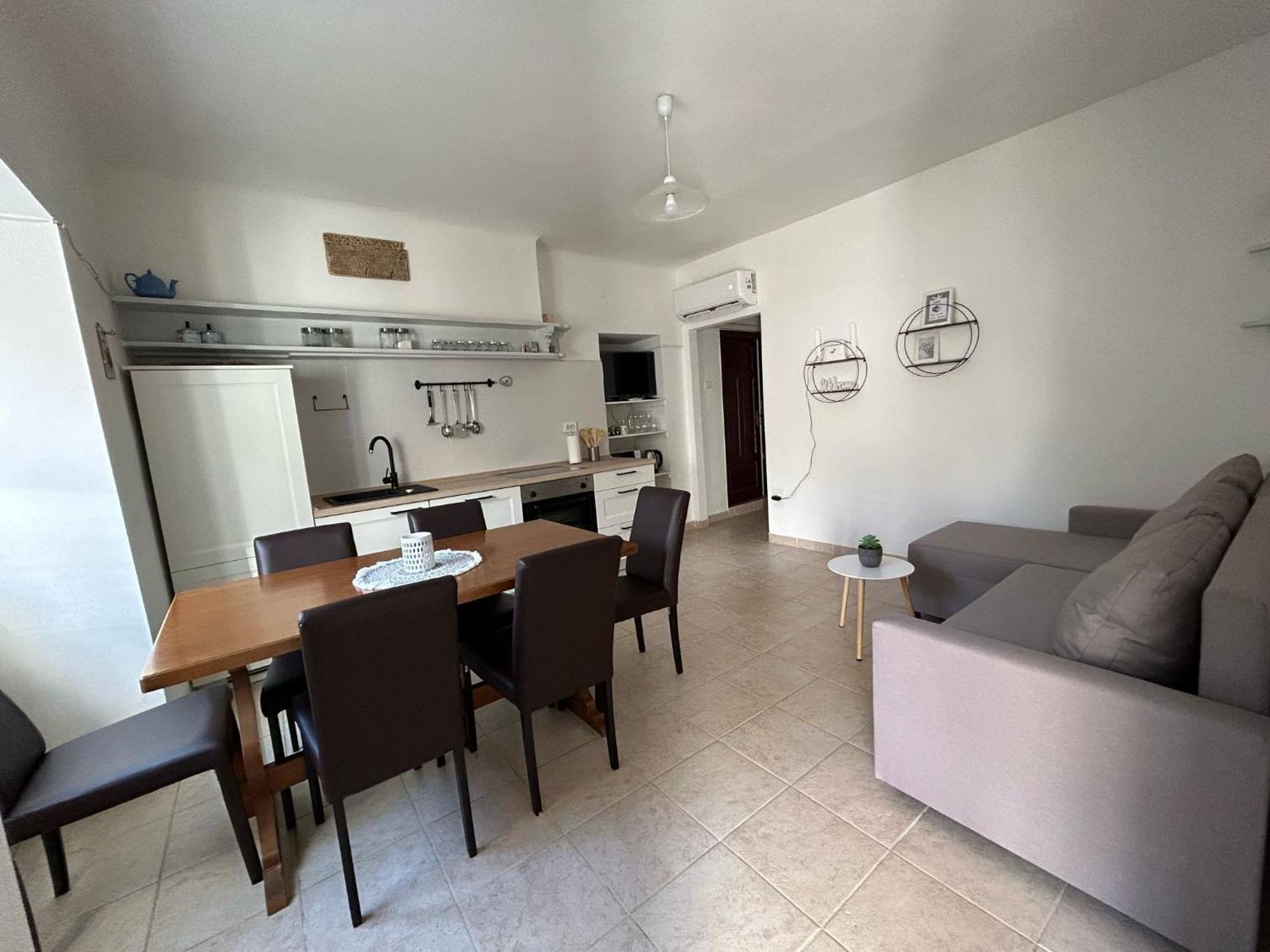 Holiday Home Omišalj Kültér fotó